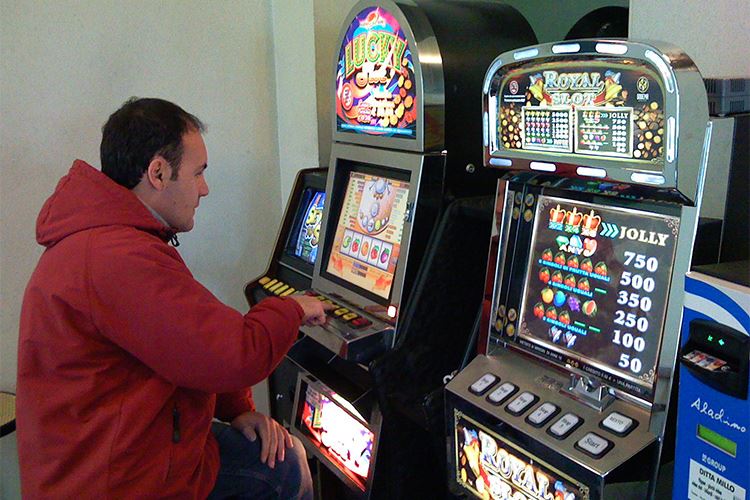 Norme Slot Machine